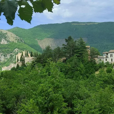 Al Castello Semesterbostad